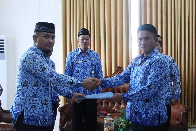 Rio Lombone Jabat Plt Kepala Inspektorat Bolmong