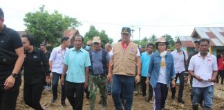 Bupati Bolmong Dampingi Wagub Sulut Tinjau Lokasi Banjir Bandang