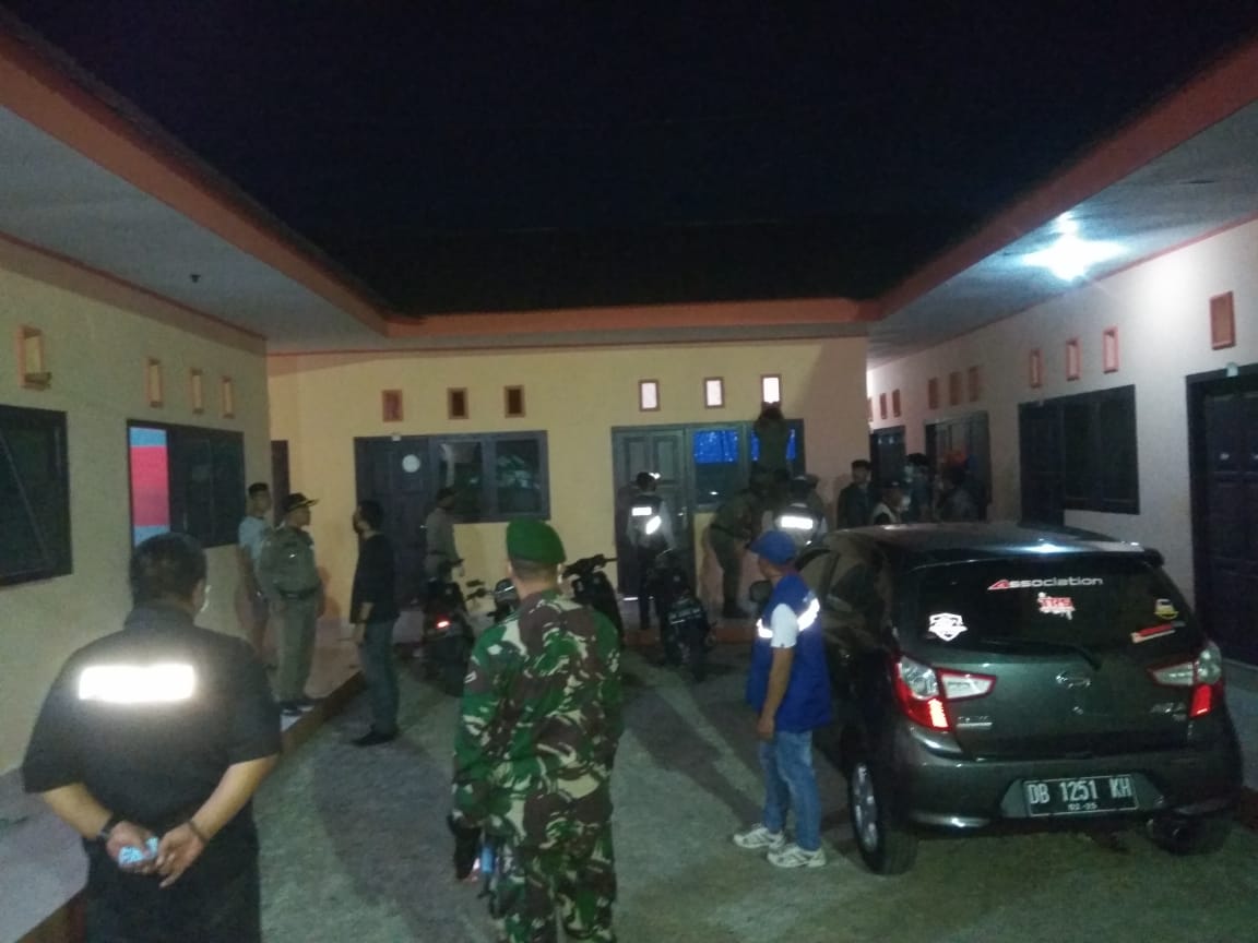 Dikeluhkan Warga Sekitar, Tim Gugus Tugas Covid-19 Amankan 8 Orang di Tempat Kos di Kampung Baru