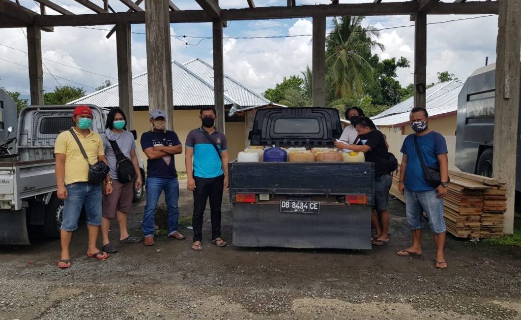 https://bolmora.com/04/2020/40438/menampung-bbm-4-050-liter-6-pelaku-ditangkap-tim-resmob-polres-kotamobagu/