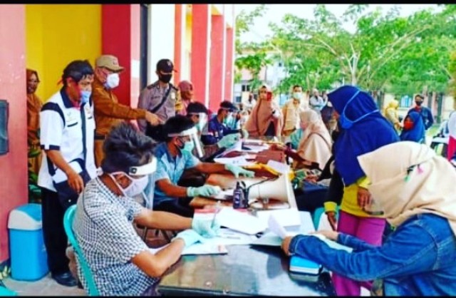 Pengisian APR untuk KPM Sembako di Dinsos Buol Tuai Sorotan