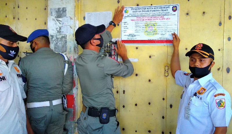 Pemkot Kotamobagu Resmi Segel Toko Tita