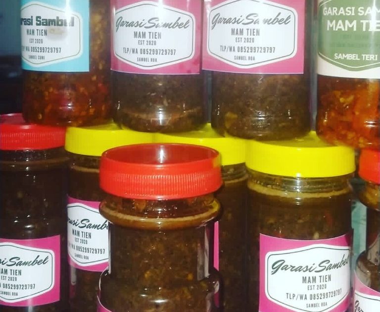 Pencinta Makanan Pedas Harus Coba Garasi Sambel Mam Tien