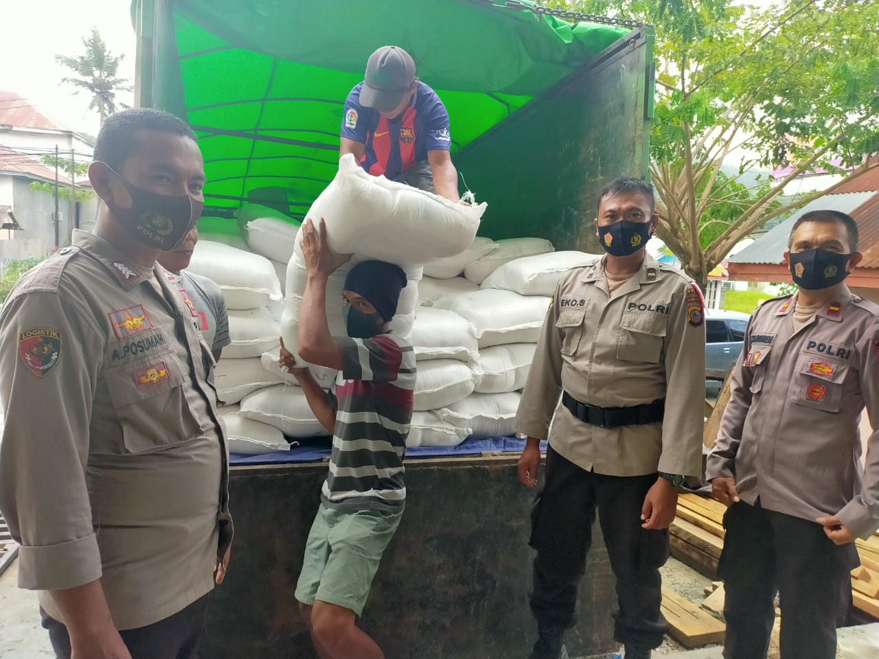 Polres Buol Siapkan 10 Ton Beras Untuk Warga Terdampak Covid-19