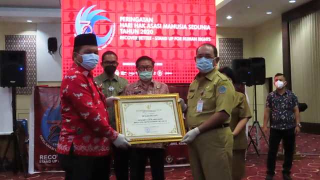 Untuk yang ke-5 Kalinya, Pemkab Bolsel Terima Penghargaan dari KemenkumHAM