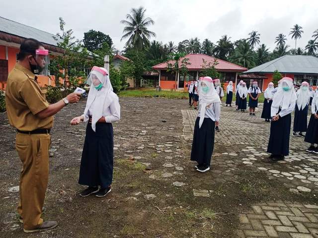 Sekolah di Bolmong Gelar Simulasi KBM Tatap Muka