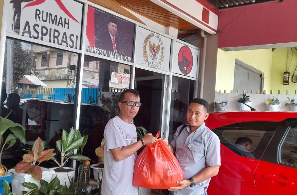 H2M Kembali Salurkan Bantuan Korban Banjir dan Tanah Longsor di Manado