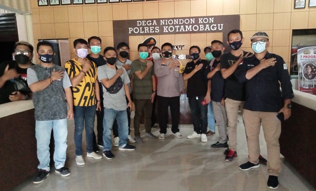 Gunady Laporkan Akun FB yang Diduga Memfitnahnya dan Mencemarkan Nama Baik PWI Kotamobagu