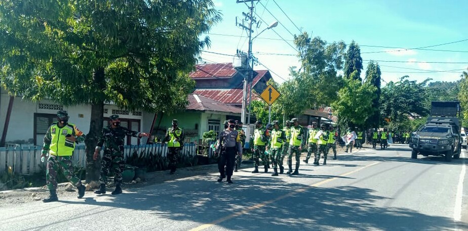 Kodim 1305/BT Ikut Himbau Warga Tegakan Protkes