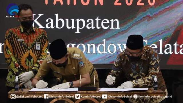 Iskandar Kamaru Bersama Ketua DPRD Bolsel Serahkan LKPD Tahun 2020 ke BPK RI