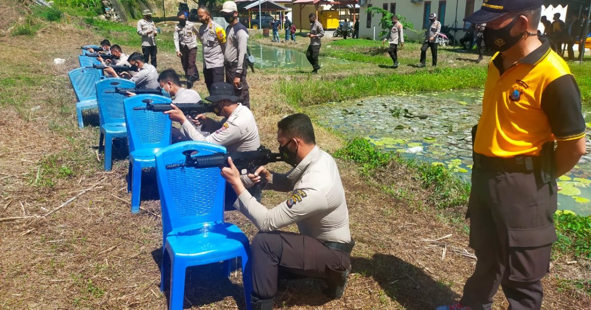Polres Buol Gelar Latihan Menembak