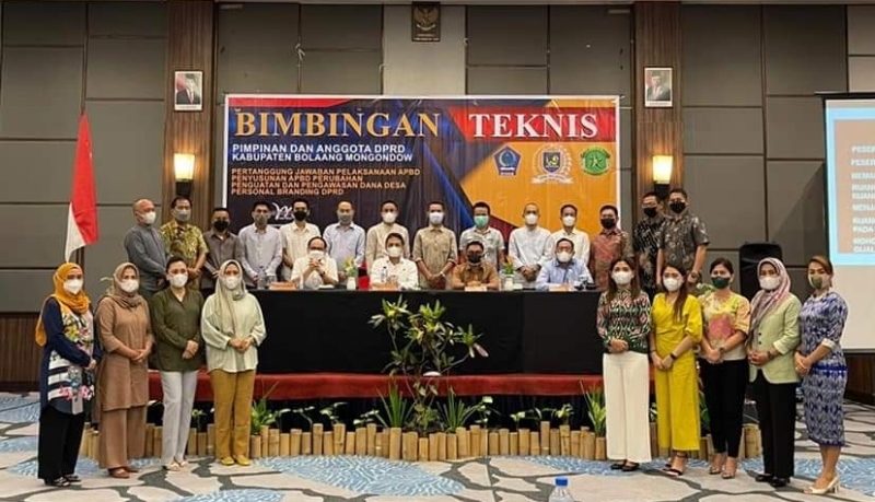 Pimpinan dan Anggota DPRD Bolmong Ikut Bimtek Peningkatan Kapasitas