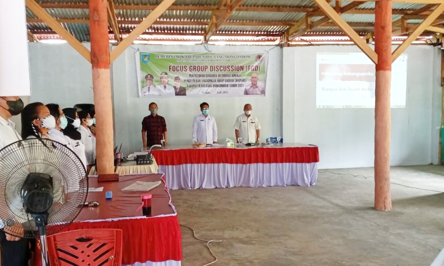 Sekda Bolmong Buka FGD Penyusunan Dokumen Informasi Kinerja Pengelolaan Lingkungan Hidup Daerah