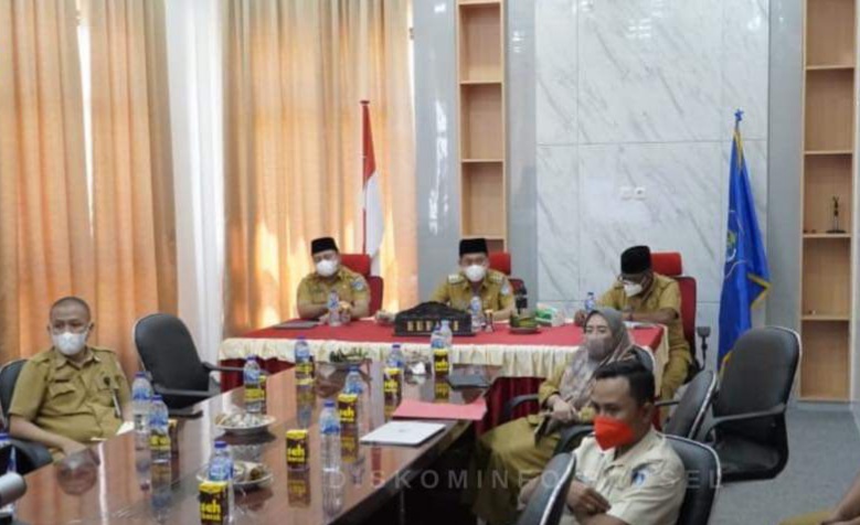 Iskandar Mengikuti Rakorwasdanas Secara Virtual