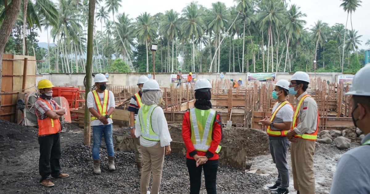 Tatong Bara Tinjau Pembangunan Gedung Isolasi di RSUD Kota