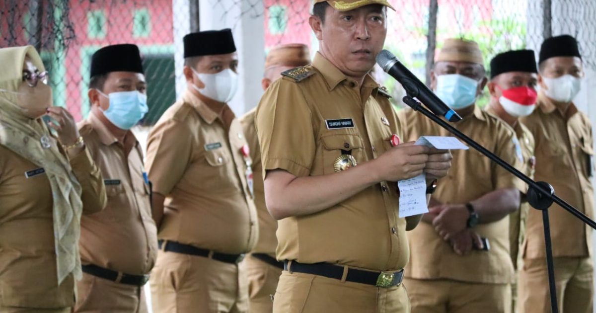 Kunker di Tiga Kecamatan, Iskandar Kamaru Tekankan Percepatan Vaksinasi Covid-19
