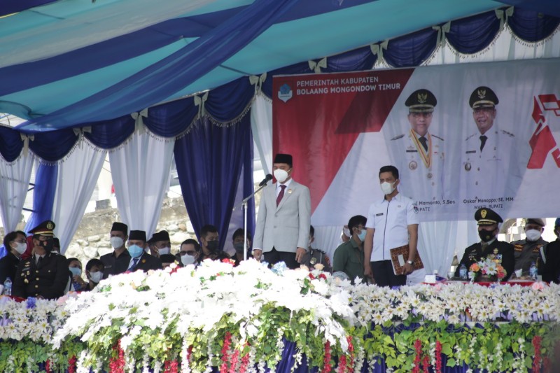 Bupati Boltim﻿ Irup Peringatan Hari Pahlawan 10 November