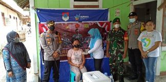 Kapolres Boltim Kunjungi Lokasi Vaksinasi Desa Buyat Barat