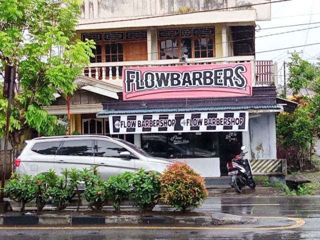 Flowbarbers di Sinindian, Rekomendasi Pangkas Rambut Pria dan Wanita