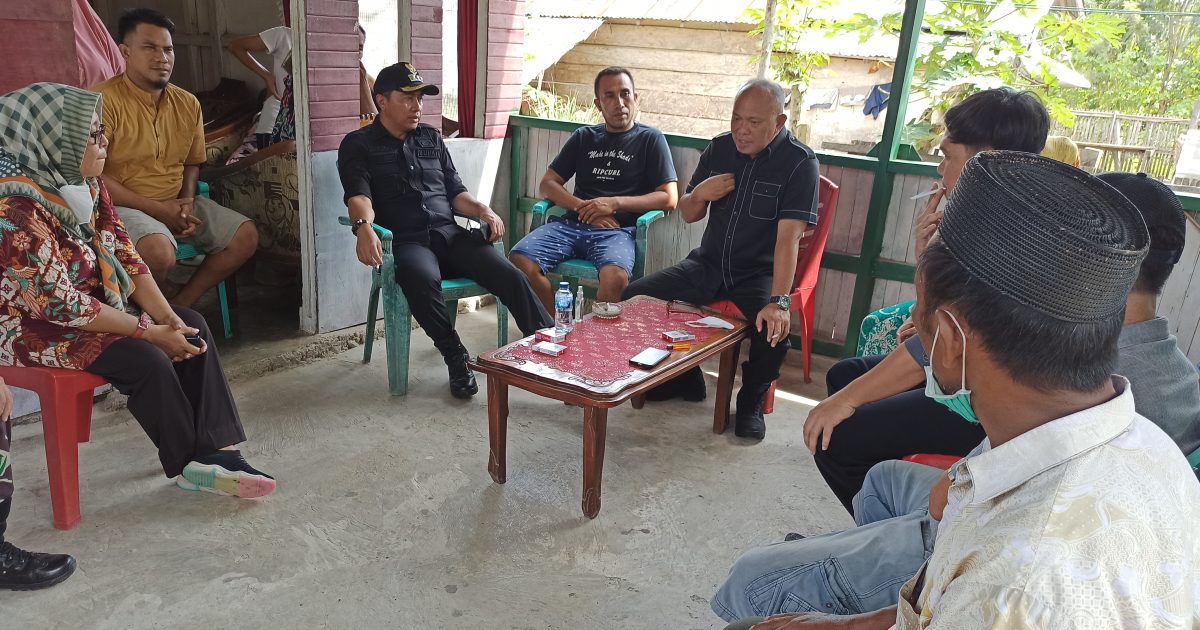 Bupati Boltim Terima Curhatan Warga Panang Kotabunan