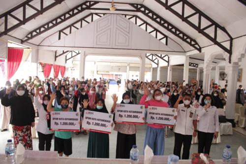 240 Pelaku Usaha di Kotamobagu Terima Bantuan Pemerintah Usaha Mikro
