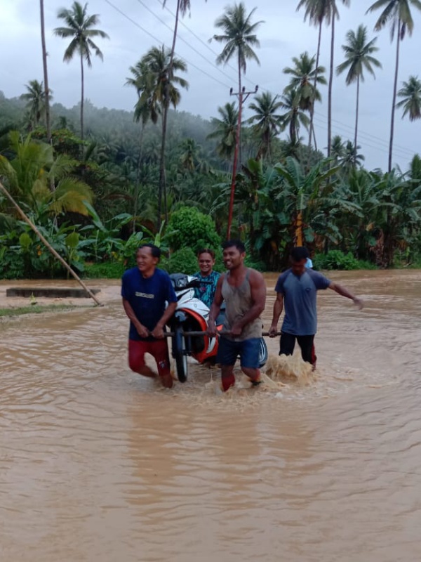 4 Desa Dilanda Banjir, Pemda Boltim Segera Lakukan Tindakan Cepat