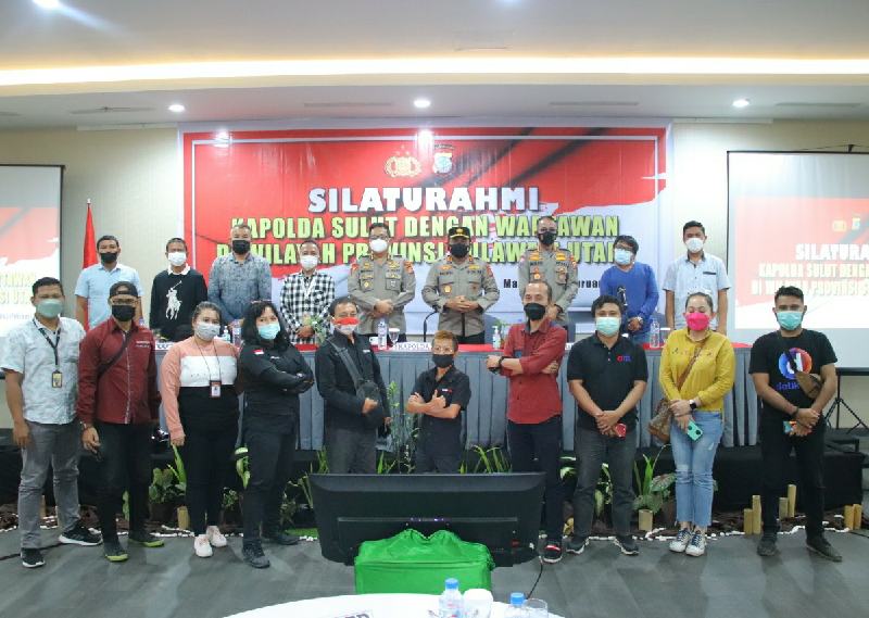 Silahturahmi dengan Wartawan, Kapolda Sulut Sebut Pers Mitra Strategis Polri