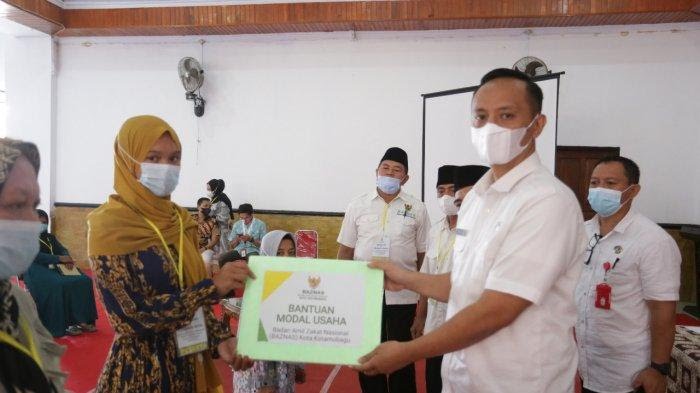 Pemerintah dan Baznas Salurkan Bantuan Modal Usaha Kepada Pelaku UMKM di Kotamobagu