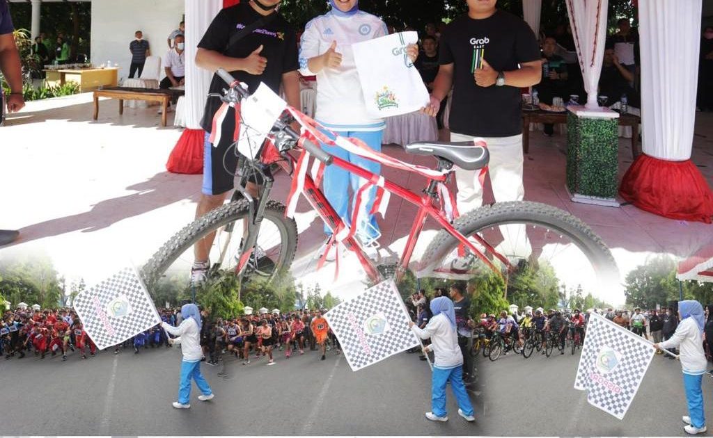 Wali Kota Lepas Kotamobagu Fun Bike dan Bagi-Bagi Doorprize 1 Unit Sepeda