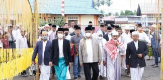Pj Bupati Bolmong Limi Mokodompit Rayakan Idul Adha di Kampung Halaman
