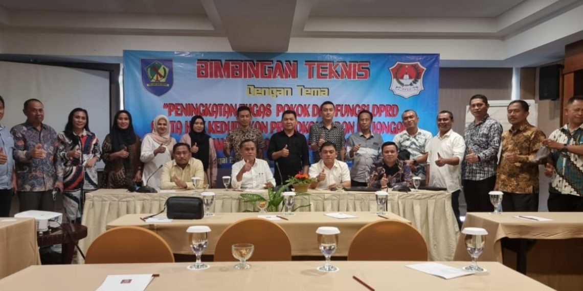 DPRD Bolmong Ikut Bimtek Tentang Fungsi dan Wewenang