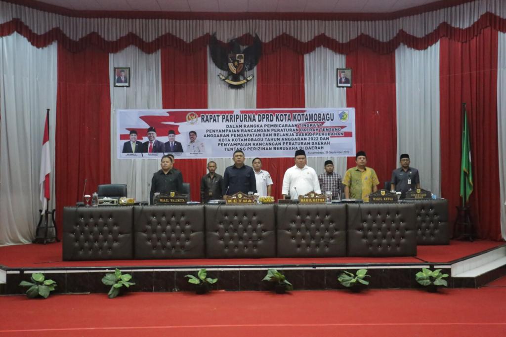 Wakil Wali Kota Hadiri Rapat Paripurna Penyampaian Ranperda APBD-P Tahun 2022