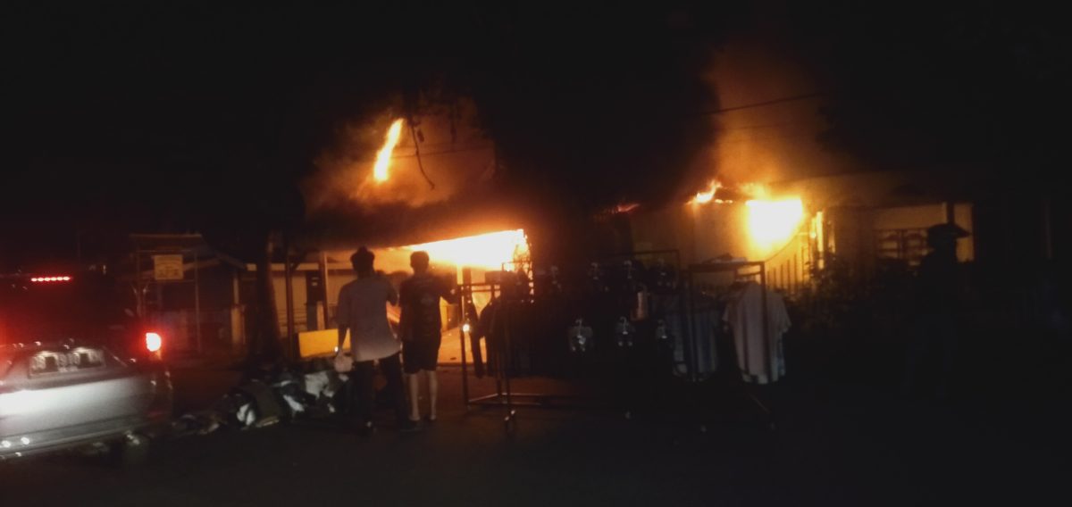 Breaking News: Distro di Kotamobagu Dilalap Sijago Merah