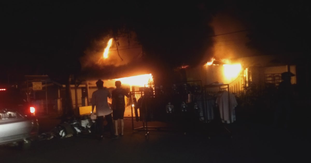 Breaking News: Distro di Kotamobagu Dilalap Sijago Merah