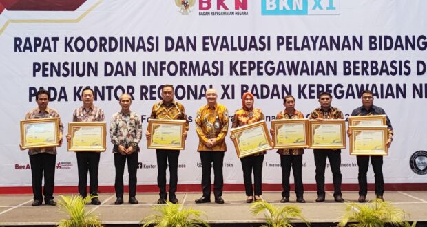 Pemkab Boltim Terima Penghargaan Kategori Terbaik Penilaian Kompetensi ASN