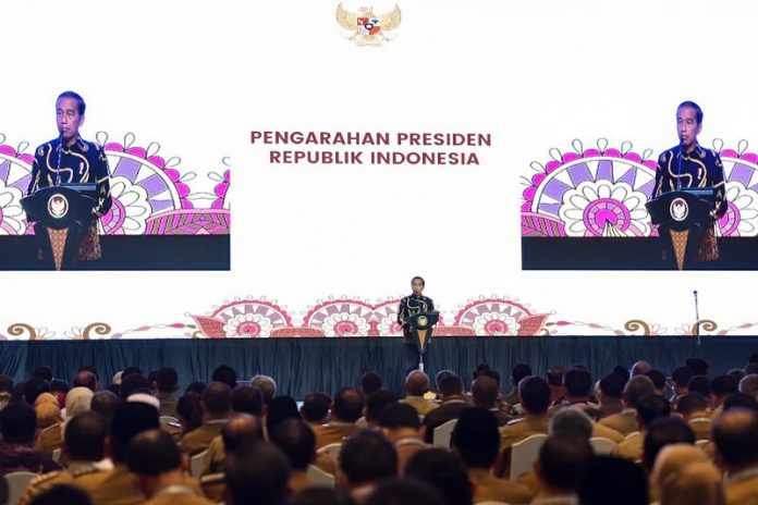 Bupati Bolmut Hadir Mendengarkan Langsung Pengarahan Presiden Joko Widodo