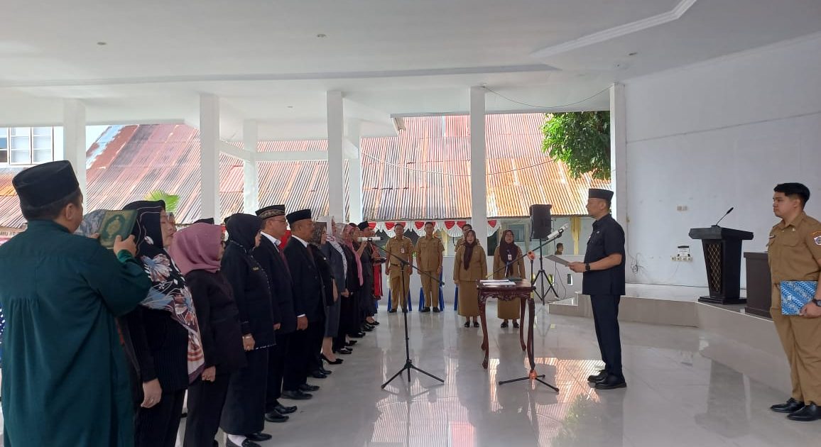 Sekda Lantik 18 Kepsek Sekolah Dasar di Kota Kotamobagu