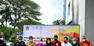 Mitra Binaan UMKM LPEI Asal Banten Berhasil Ekspor Produk Lidi ke India