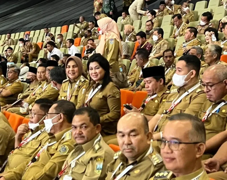 Walikota Kotamobagu, Tatong Bara menghadiri rakornas kepala daerah yang dilaksanakan di Kabupaten Bogor, Selasa (17/1/2023)
