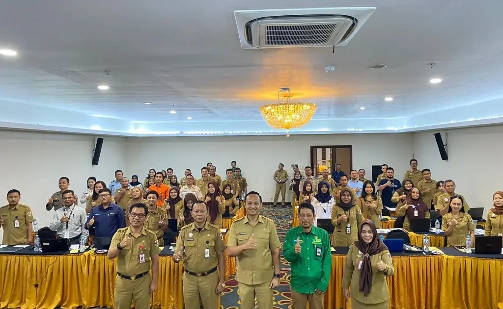 Sekda Sofyan Mokoginta Buka FGD Penyusunan Kotamobagu dalam Angka Tahun 2023