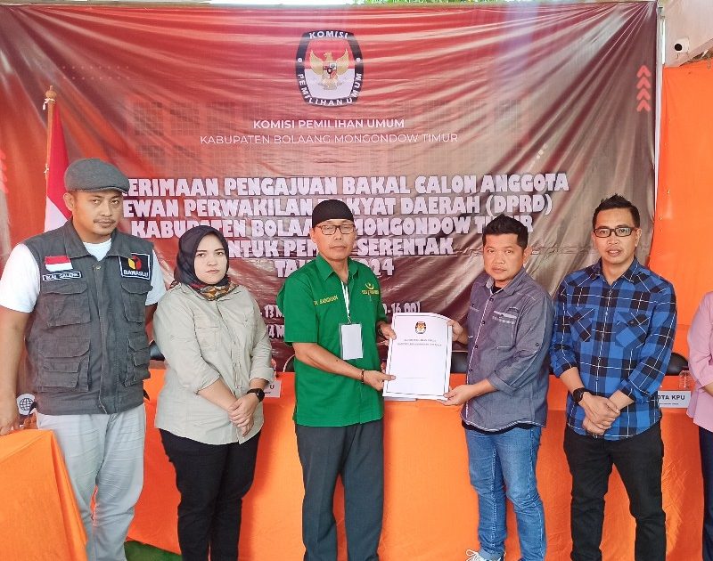Di Dominasi Kawula Muda, PBB Resmi Ajukan Bacaleg di KPU Boltim