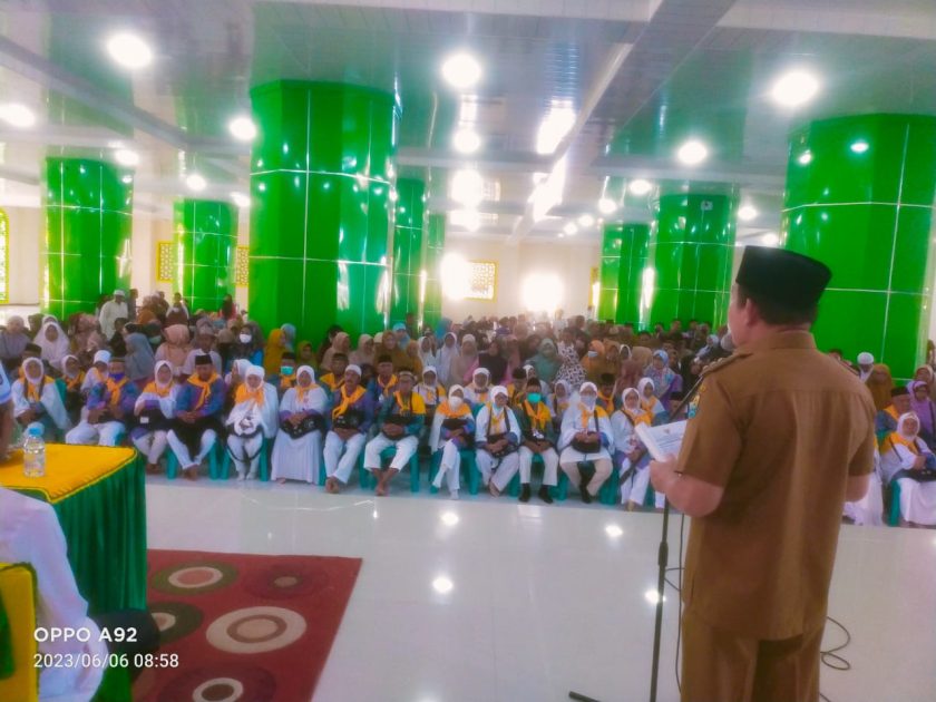 56 CJH Buol Resmi Dilepas Menujuh Asrama Haji Palu