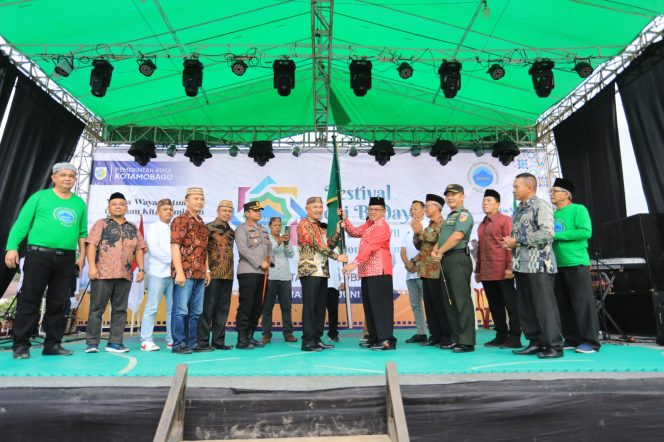 Wakili Walikota, Nayodo Buka Fesbudjaton ke–XVII se–Indonesia Timur