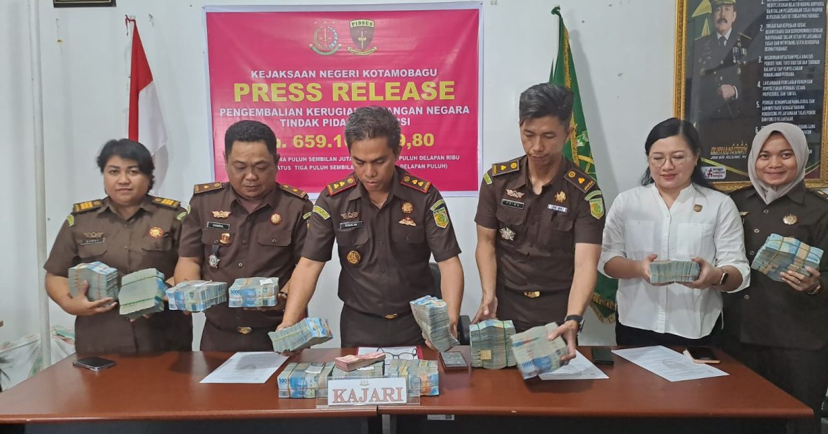 Kejaksaan Kotamobagu Berhasil Kembalikan Uang Negara Rp659 Juta