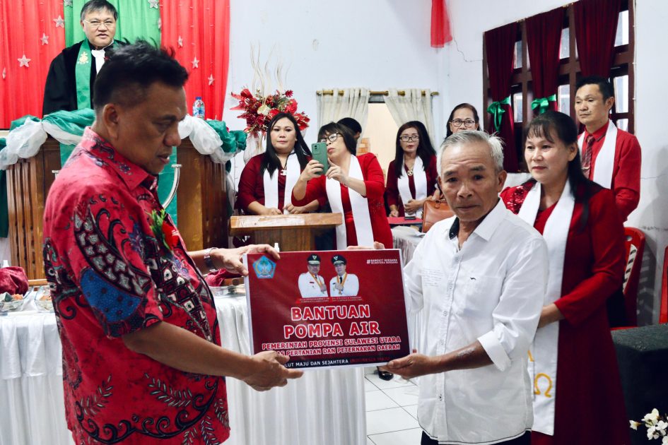 Gubernur Sulut Sumbang Rp305 Juta untuk Pembangunan Pastori GMIM Betlehem Lewet Langowan