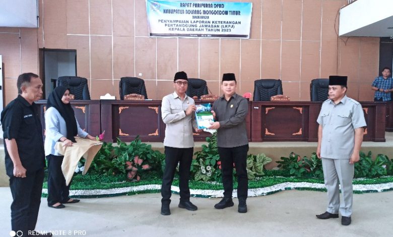 Bupati Boltim Hadiri Paripurna LKPJ