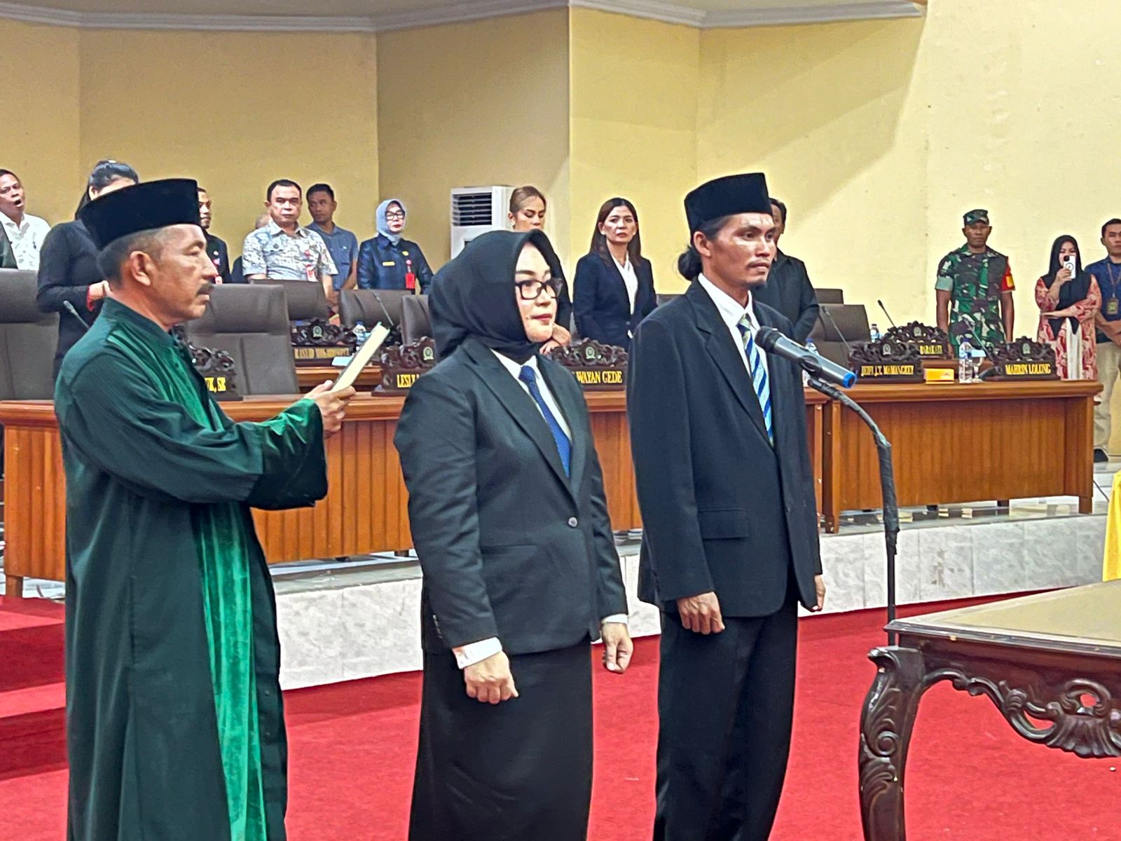 Rahmawati Hasan dan Rifandi Resmi Dilantik Jadi Anggota DPRD Bolmong