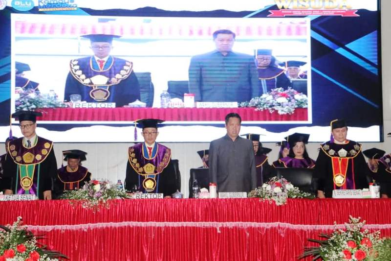 Unsrat Manado Gelar Wisuda Periode ke-VI Tahun Akademika 2023-2024
