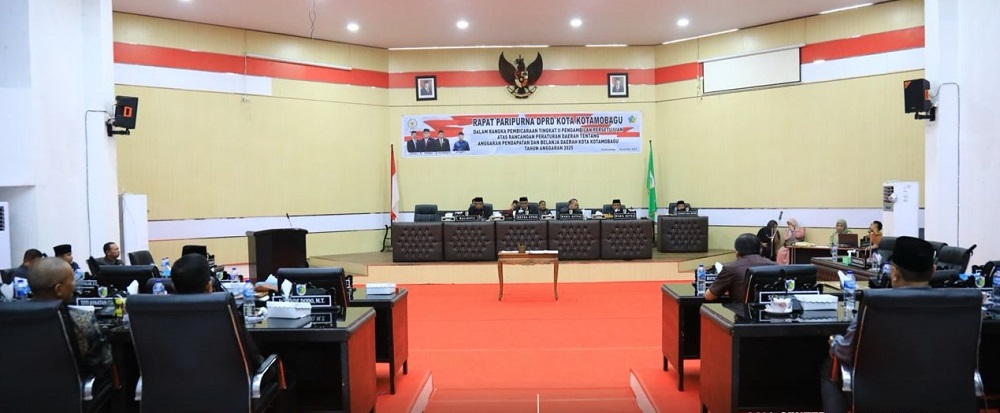 DPRD dan Pemkot Kotamobagu Sepakati Ranperda APBD Tahun Anggaran 2025