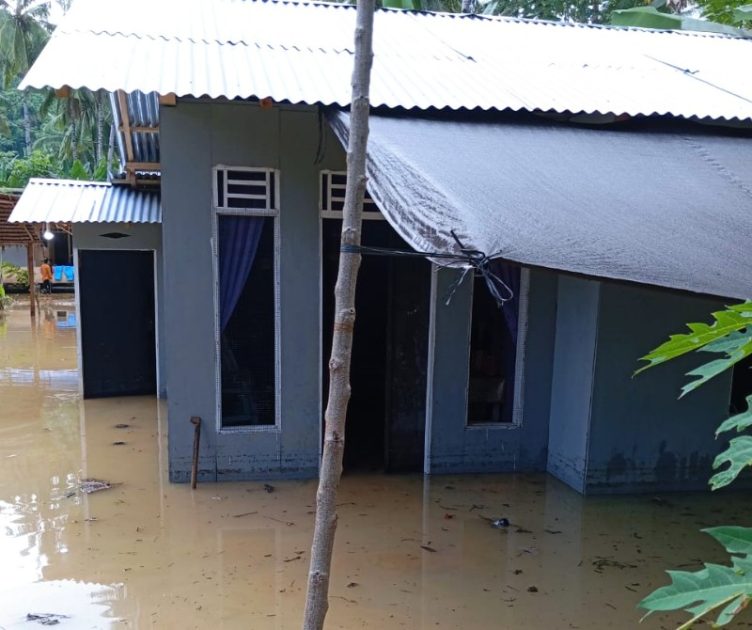 Sebanyak 27 Rumah di Desa Buyat Barat Terdampak Banjir